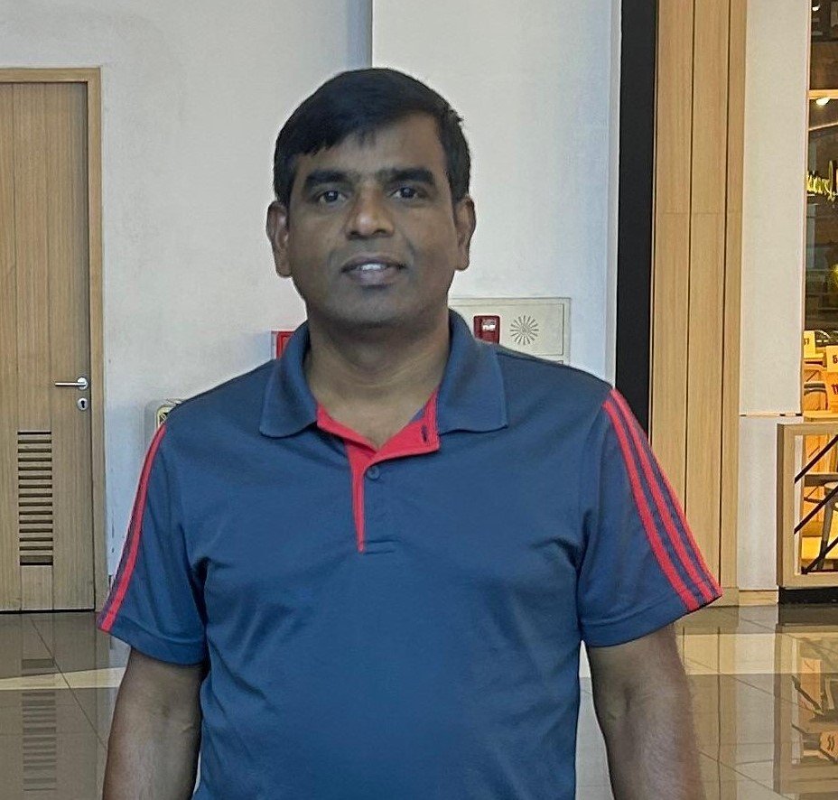 Mr  Oomkumar  Munusamy